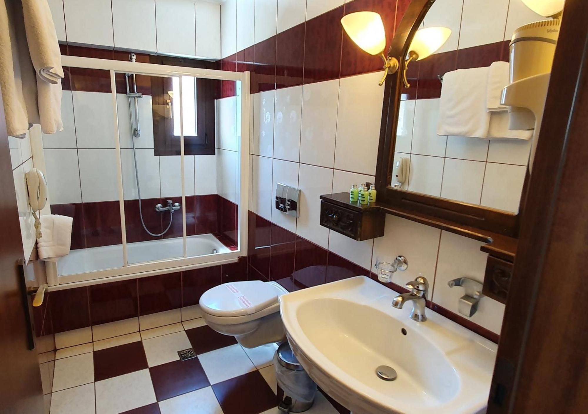 Aeton Melathron Hotel Trikala  Quarto foto
