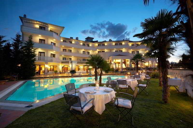 Aeton Melathron Hotel Trikala  Exterior foto