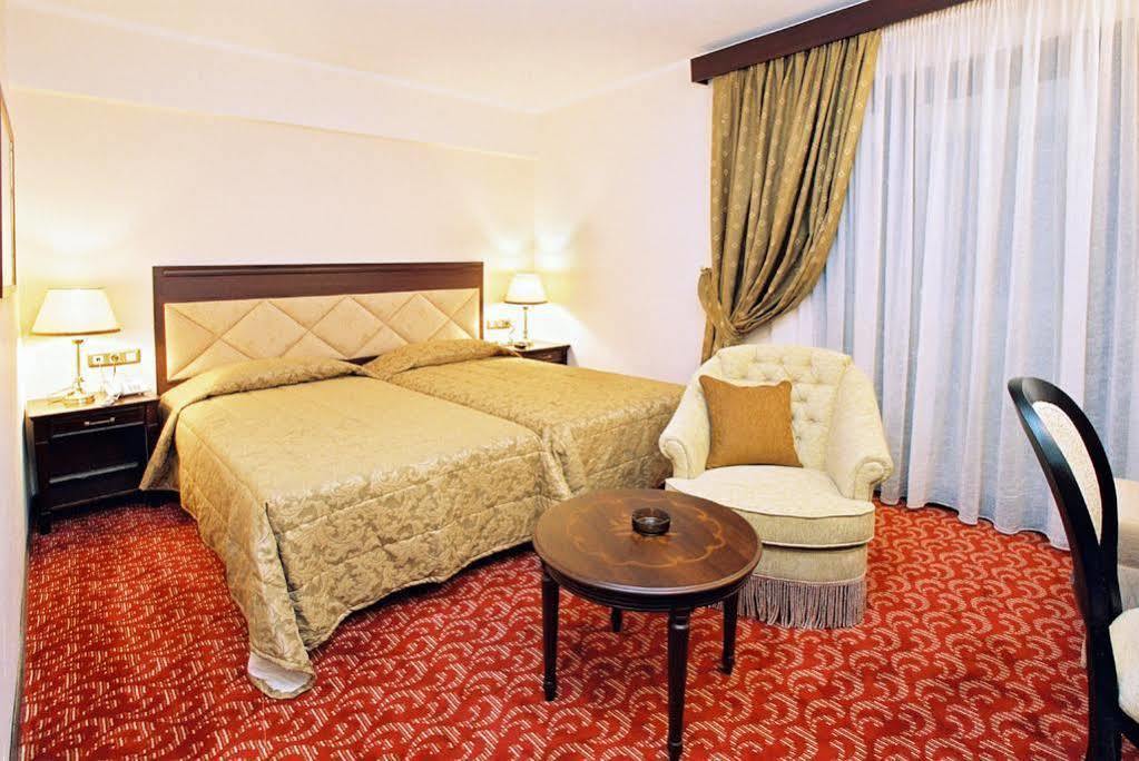 Aeton Melathron Hotel Trikala  Exterior foto